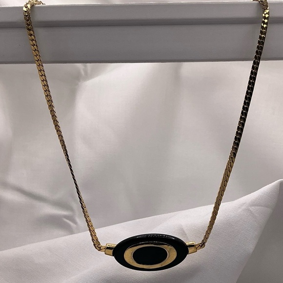 Trifari Jewelry - Trifari Black and Gold Oval Necklace